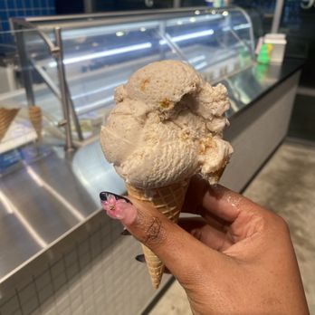 Ice Cream Jubilee - Single scoop Sugar Cone Red Bean Almond Cookie - Ice Cream & Frozen Yogurt Near Me - College Park, Maryland Ice Cream Jubilee - Single scoop Sugar Cone Red Bean Almond Cookie - Ice Cream & Frozen Yogurt Near Me - College Park, Maryland