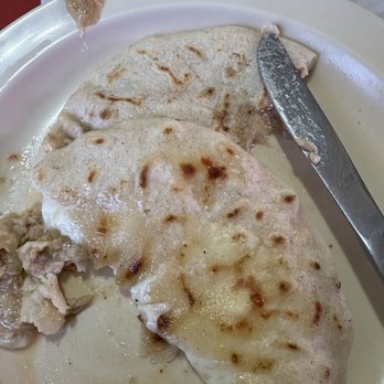 El Amanecer Salvadoreno - Pupusas - Salvadoran Near Me - Los Angeles, California El Amanecer Salvadoreno - Pupusas - Salvadoran Near Me - Los Angeles, California