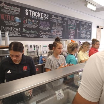 Modern Cone - Busy busy, but lots of staff so line moved quickly - Ice Cream & Frozen Yogurt Near Me - Saint Clair Shores, Michigan Modern Cone - Busy busy, but lots of staff so line moved quickly - Ice Cream & Frozen Yogurt Near Me - Saint Clair Shores, Michigan