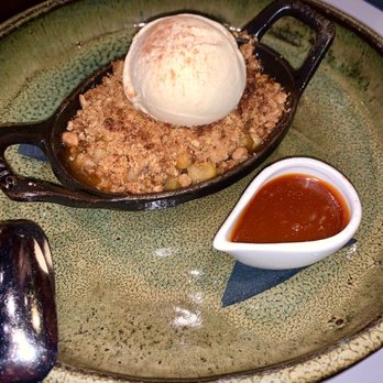 Stage Restaurant - Warm Dutch Banana - New American Near Me - Honolulu, Hawaii