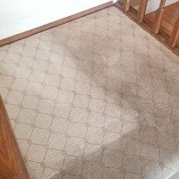 Wool carpet, before and after snippet