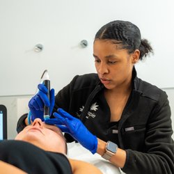 Thérapie Clinic