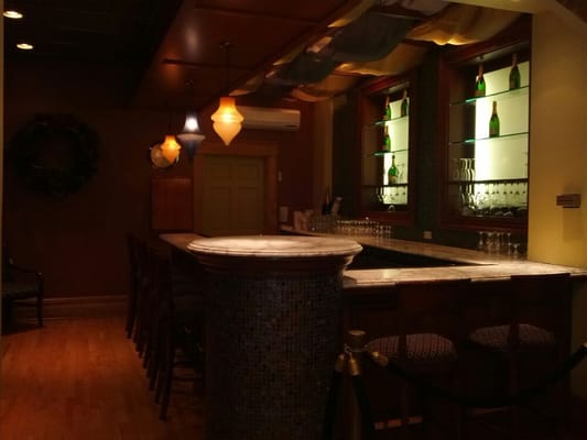 The Carleton of Oak Park Hotel by null