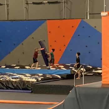 Airborne Trampoline Arena - Trampoline Parks Near Me - Lindon, Utah Airborne Trampoline Arena - Trampoline Parks Near Me - Lindon, Utah
