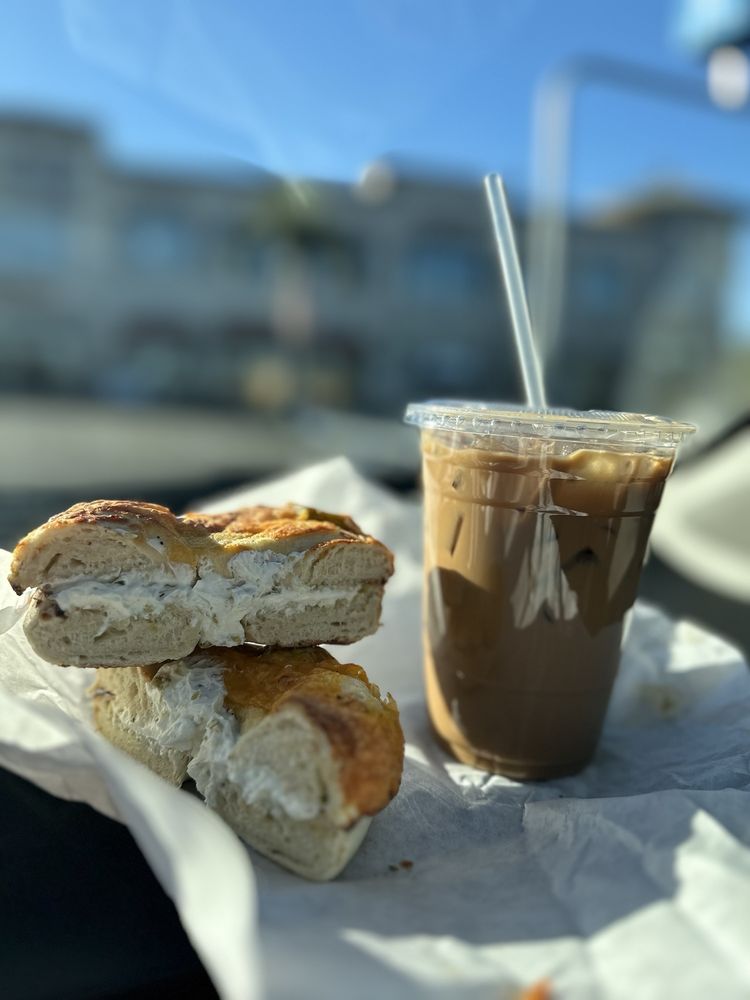 Fresh Gourmet Bagels