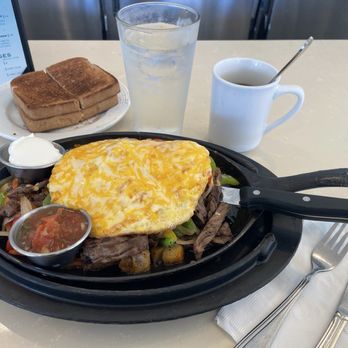Horseless Carriage Restaurant - Carne Asada Skillet Special - Diners Near Me - North Hills, California Horseless Carriage Restaurant - Carne Asada Skillet Special - Diners Near Me - North Hills, California