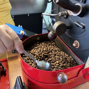 Monarch Coffee Farm - Cooling the roasted beans. - Farms Near Me - Holualoa, Hawaii