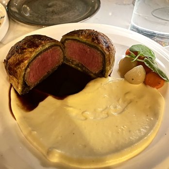 Ramsay's Kitchen - Beef Wellington - New American Near Me - Las Vegas, Nevada Ramsay's Kitchen - Beef Wellington - New American Near Me - Las Vegas, Nevada