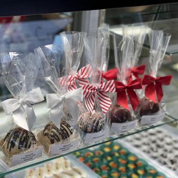 Roslyn Candy - Candy Stores Near Me - Roslyn, Washington