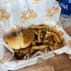 Yo' Mama's - BBQ Cheeseburger Plate