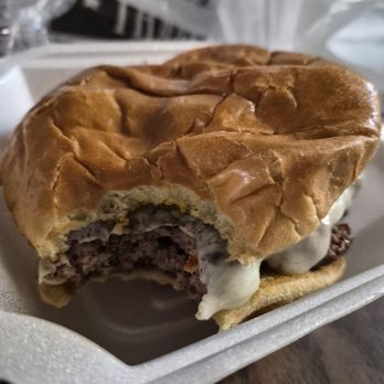 Charlie's Deli - Hard to choose - Delis Near Me - Dayton, Ohio