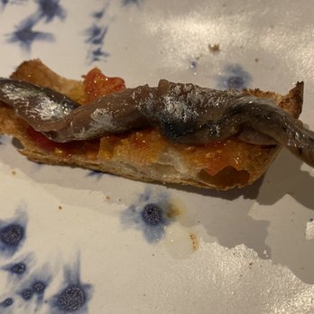 Estimar - Cantabrian Anchovies - Seafood Near Me - Barcelona, B Estimar - Cantabrian Anchovies - Seafood Near Me - Barcelona, B