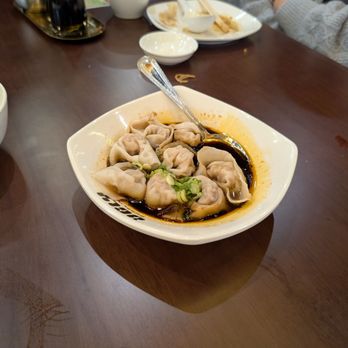 Ugly Dumpling - Chinese Near Me - Hamden, Connecticut