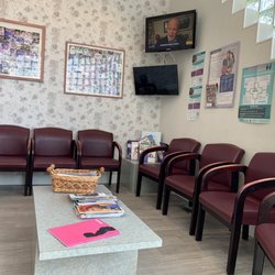 South Shore Gynecology-Obstetrics Associates - Empty waiting room Pt 2