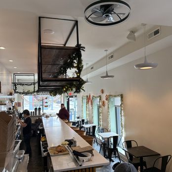 Vivian's - Cafes Near Me - Baltimore, Maryland