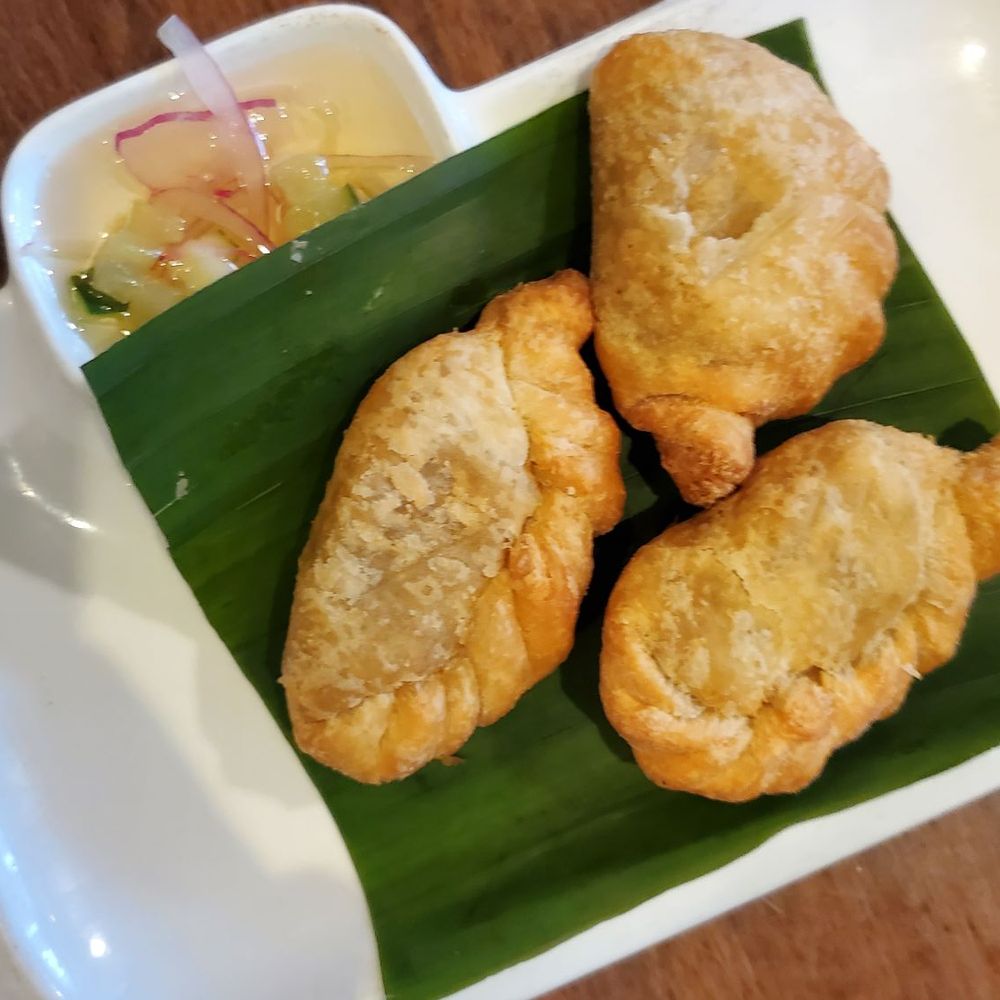 Pa De Thai Restaurant - Curry puff - Thai Near Me - Edgewater, New Jersey Pa De Thai Restaurant - Curry puff - Thai Near Me - Edgewater, New Jersey