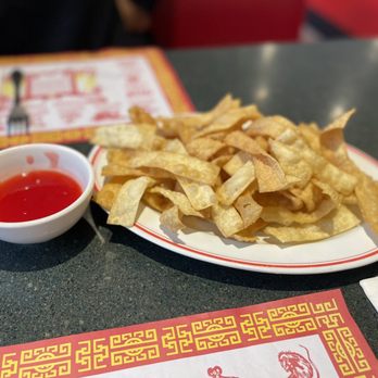 Little Szechwan - Wonton chips - Chinese Near Me - Lancaster, California