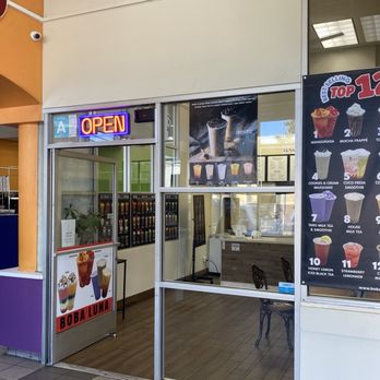 Sip N Dip - Outside - Bubble Tea Near Me - Los Angeles, California