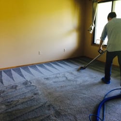 AB CAM Services - The carpet cleaning in action!