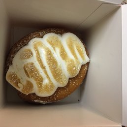 Lemon meringue donut Lemon meringue donut
