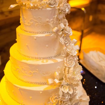 Hidden Creek - Wedding Cake - Venues & Event Spaces Near Me - Heath, Texas