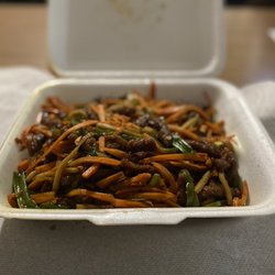 Lin's Chinese Cuisine At Windward - Shredded Beef Sichuan Style
