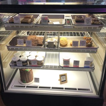 Fluff Bake Bar - Brownies, cookies and cupcakes - Bakeries Near Me - Houston, Texas