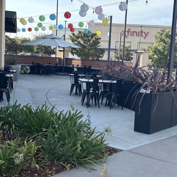 Casa Flores - Patio - Mexican Near Me - Sacramento, California Casa Flores - Patio - Mexican Near Me - Sacramento, California