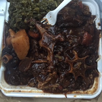 Little Delicious - Oxtail with rice and peas and greens - Caribbean Near Me - Philadelphia, Pennsylvania Little Delicious - Oxtail with rice and peas and greens - Caribbean Near Me - Philadelphia, Pennsylvania