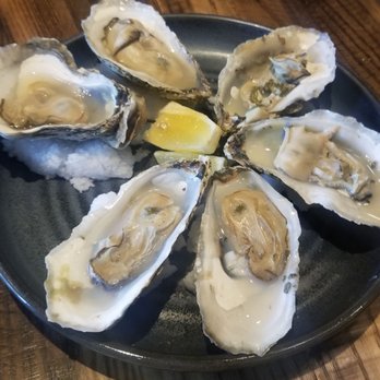 Golden Owl Tavern - Grilled oysters - New American Near Me - Charlotte, North Carolina