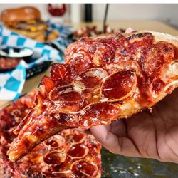 Mac Daddies and a little more - Phantoms favorite pizza! Sriracha hot honey Roni pizza!