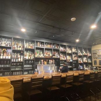 William Oliver's - Windsor - Whiskey Bars Near Me - Windsor, Colorado