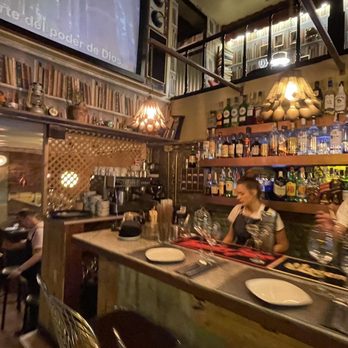 Cera 23 - Bar - Spanish Near Me - Barcelona, B Cera 23 - Bar - Spanish Near Me - Barcelona, B