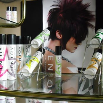 Fayes Shear Delight - Hair Salons Near Me - Edmonds, Washington