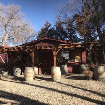 Granite Creek Vineyards - Wine tasting - only $10.00 nice - Wineries Near Me - Chino Valley, Arizona