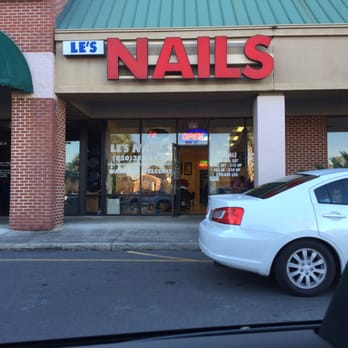 Le Nails - Nail Salons Near Me - Tallahassee, Florida