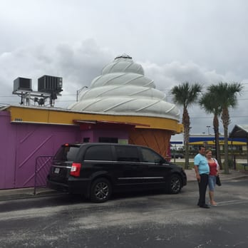 Topper's Creamery - They have Ice Cream Drive-Thru - Ice Cream & Frozen Yogurt Near Me - Lake Wales, Florida Topper's Creamery - They have Ice Cream Drive-Thru - Ice Cream & Frozen Yogurt Near Me - Lake Wales, Florida