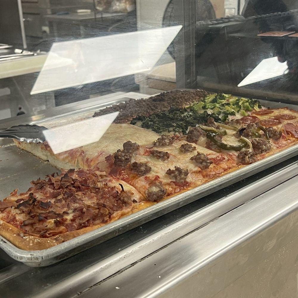 Melilli Cafe & Grill - Pizza Near Me - Portland, Connecticut
