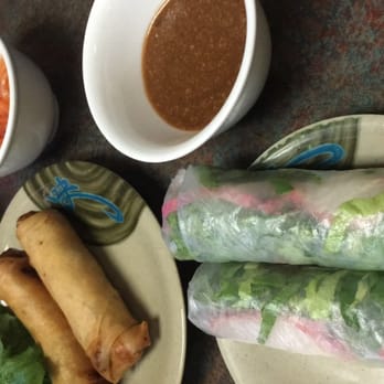 Ba Le Restaurant - Eggroll n spring roll - Vietnamese Near Me - Dallas, Texas Ba Le Restaurant - Eggroll n spring roll - Vietnamese Near Me - Dallas, Texas
