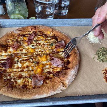 The Porch - Peach and prosciutto pizza - Pizza Near Me - Upper St Clair, Pennsylvania The Porch - Peach and prosciutto pizza - Pizza Near Me - Upper St Clair, Pennsylvania