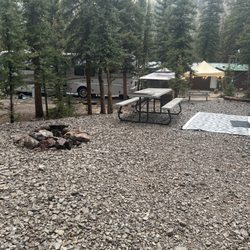 Woodlake Park - Space, fire pit