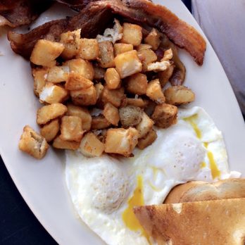 Nadines Hash House - The Big Breakfast - Breakfast & Brunch Near Me - St. Louis, Missouri Nadines Hash House - The Big Breakfast - Breakfast & Brunch Near Me - St. Louis, Missouri