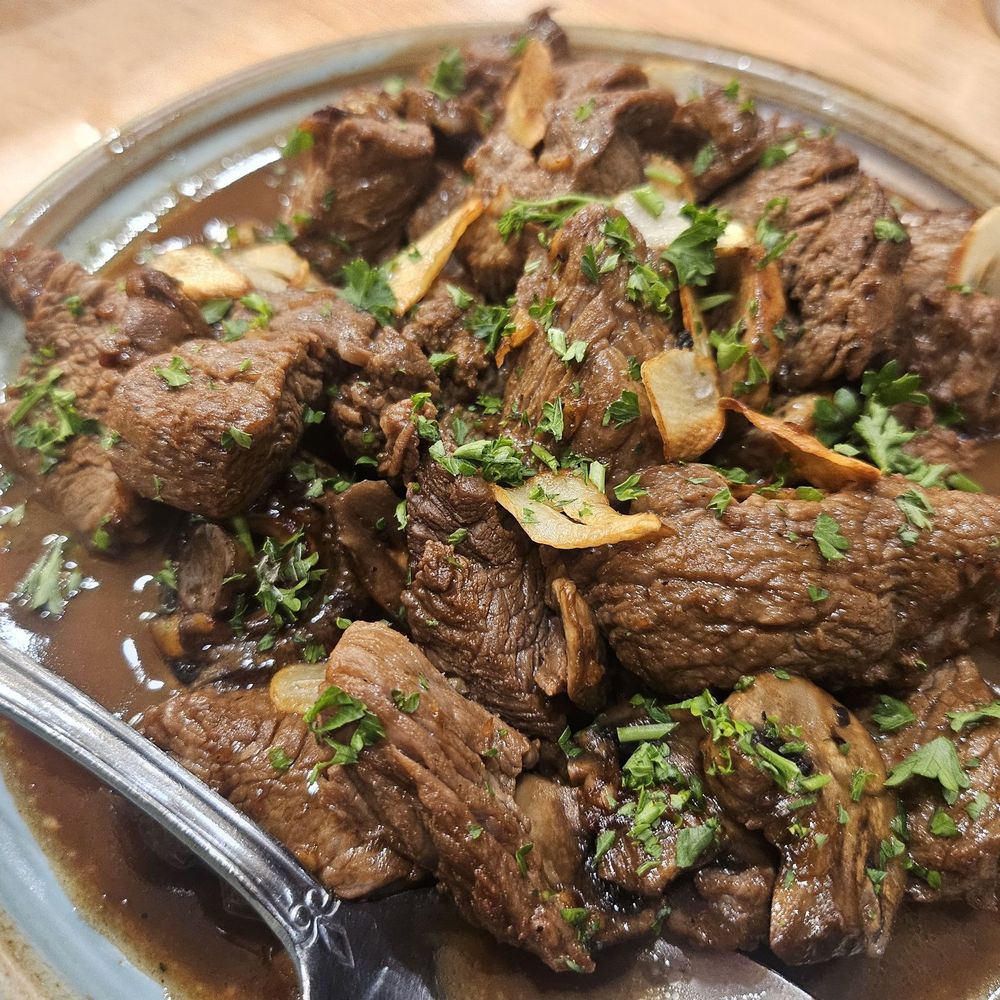 Inda + Mely - Beef Tenderloin Salpicao - Filipino Near Me - San Bruno, California