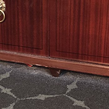 The Drake - So dirty under the TV stand and night stands. - Hotels Near Me - Chicago, Illinois The Drake - So dirty under the TV stand and night stands. - Hotels Near Me - Chicago, Illinois