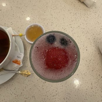 Millers All Day - James Island - Funny face in my mimosa when I took the garnish off the toothpick. - Breakfast & Brunch Near Me - Charleston, South Carolina