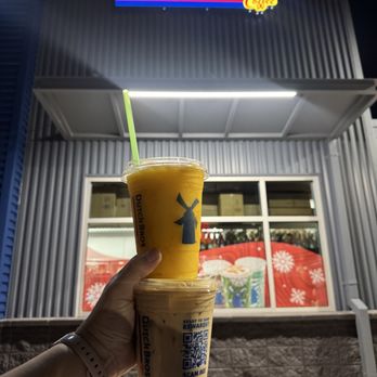 Dutch Bros Coffee - Juice Bars & Smoothies Near Me - Round Rock, Texas