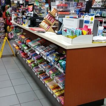 Shell - Snacks and more snacks - Gas Stations Near Me - Manning, South Carolina