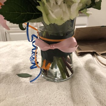 Rose Petal Flowers - What I received... - Florists Near Me - Dickinson, Texas