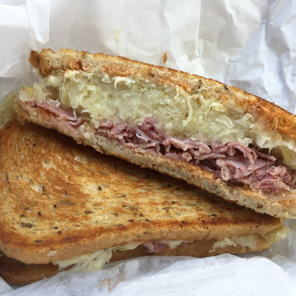 NeWorlDeli - My corn beef Reuben had mostly sauerkraut and hardly any corn beef - Delis Near Me - Austin, Texas NeWorlDeli - My corn beef Reuben had mostly sauerkraut and hardly any corn beef - Delis Near Me - Austin, Texas