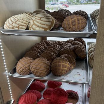 Mexico Lindo Bakery - Bakeries Near Me - Rosharon, Texas